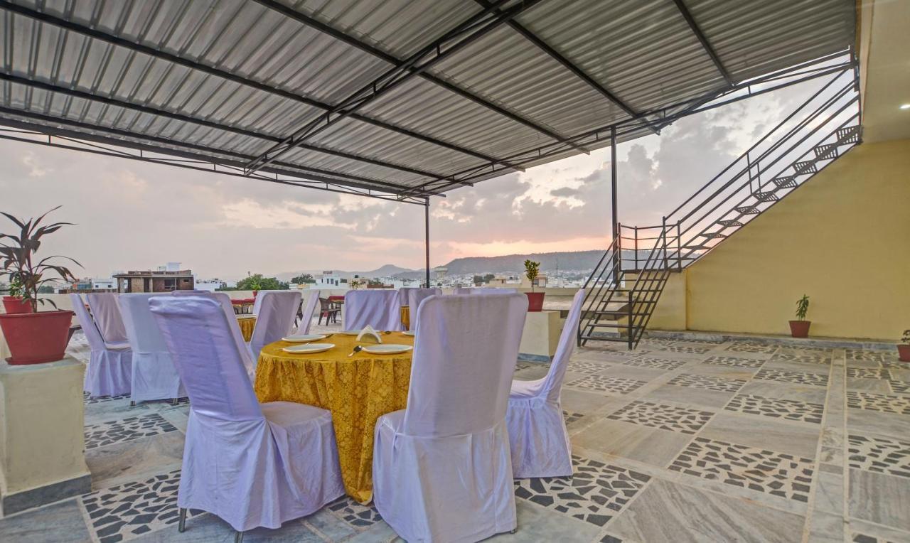 Hotel Vishvam Residency Udaipur Exterior photo