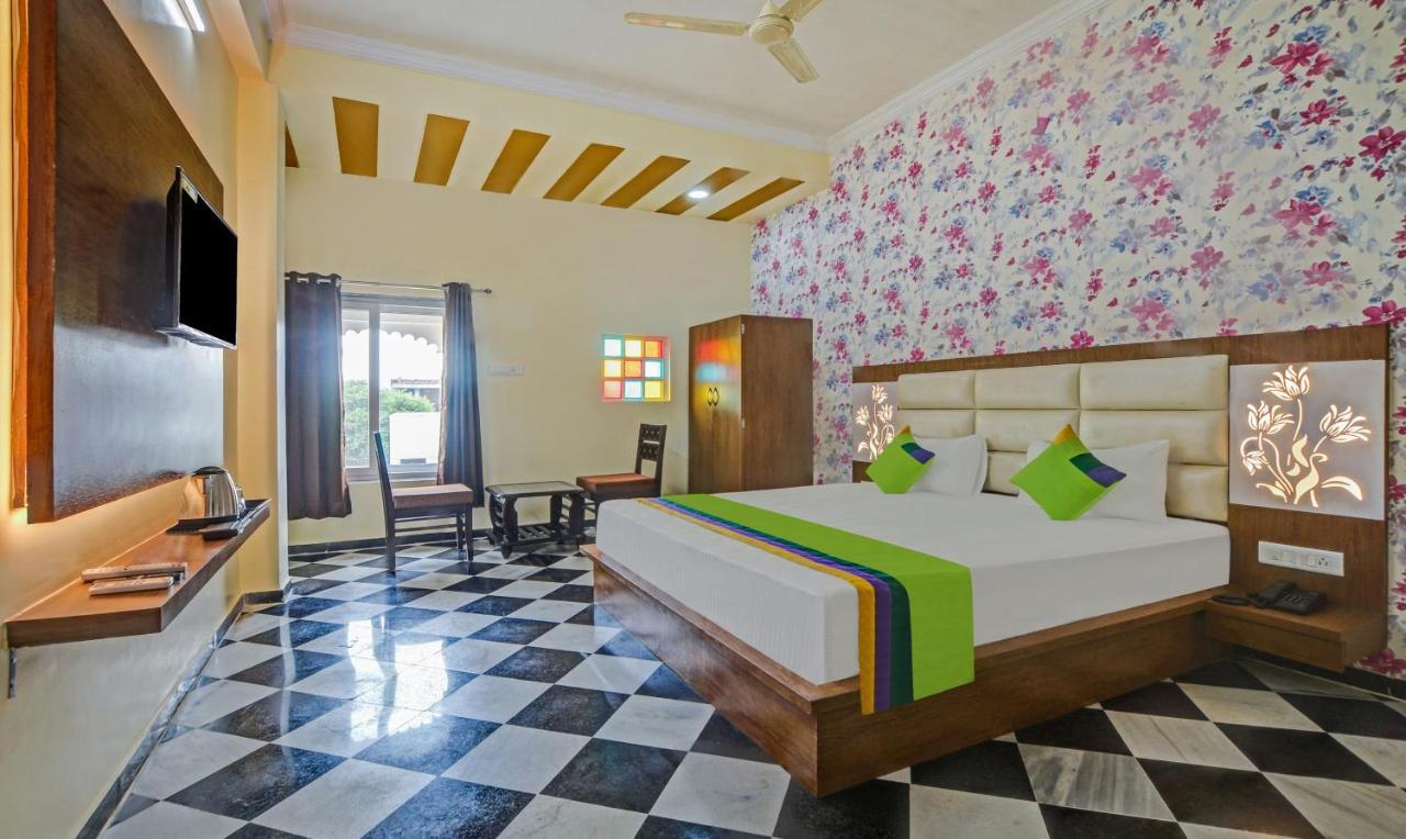 Hotel Vishvam Residency Udaipur Exterior photo